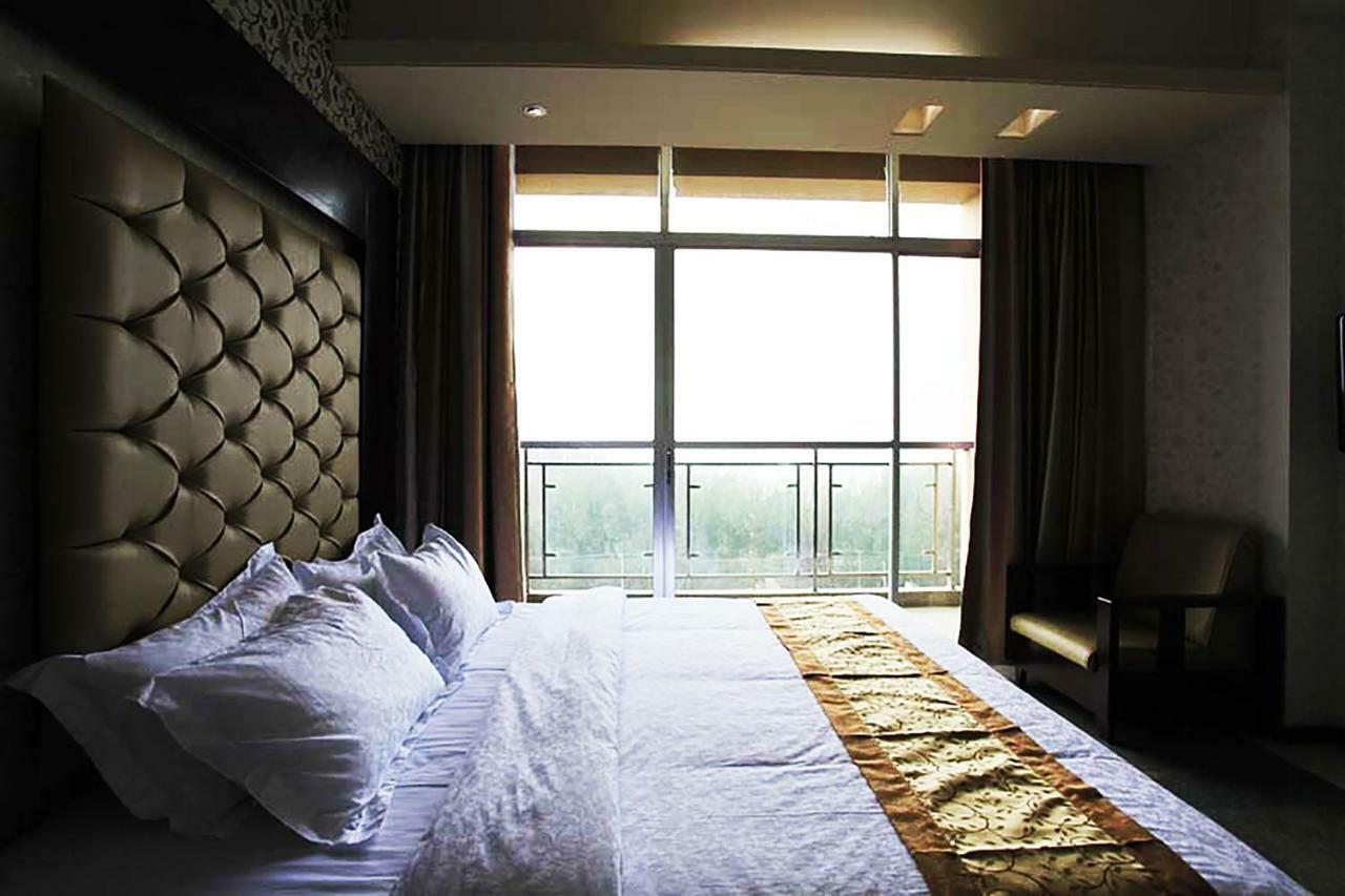 Hotel The Cox Today Cox's Bazar Buitenkant foto